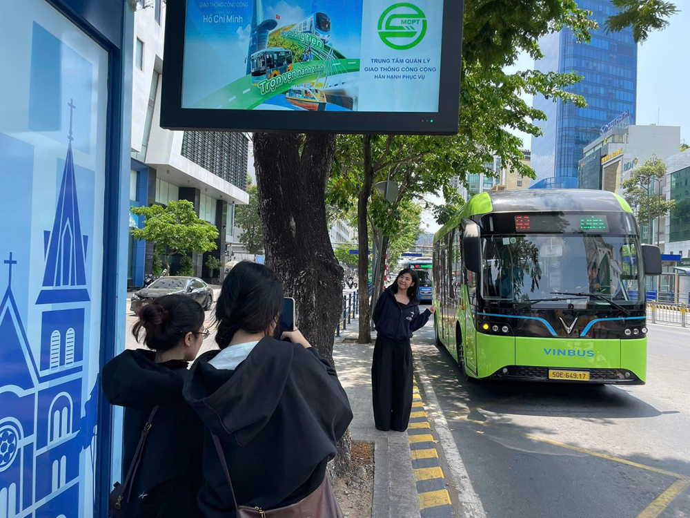 Gen Z và hành trình với xe buýt TP.HCM - ảnh 1