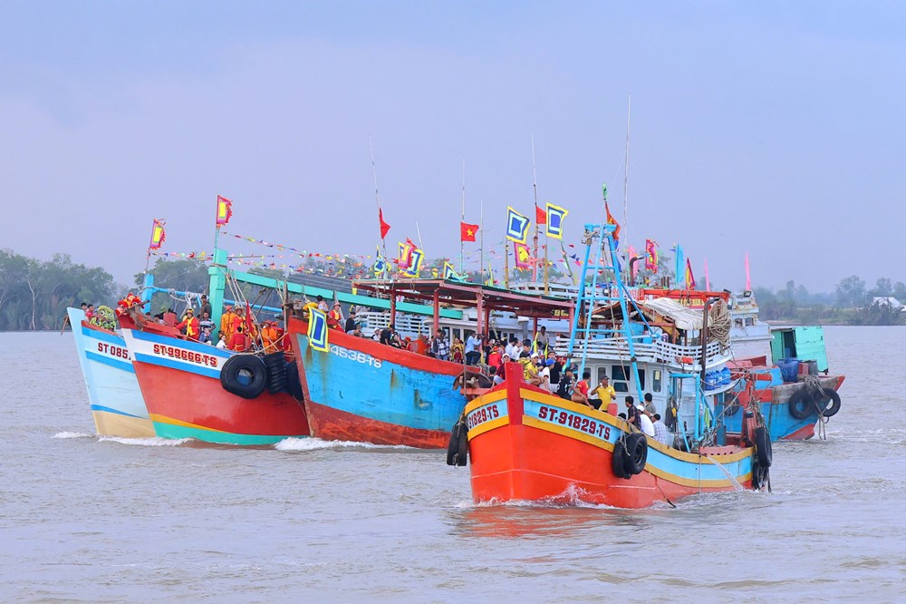 Cần Thơ tưng bừng Lễ hội Nghinh Ông 2026 của ngư dân vùng biển Trần Đề - ảnh 16