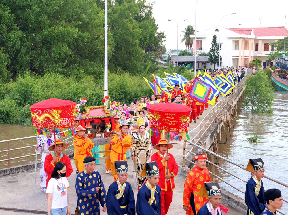 Cần Thơ tưng bừng Lễ hội Nghinh Ông 2026 của ngư dân vùng biển Trần Đề - ảnh 1
