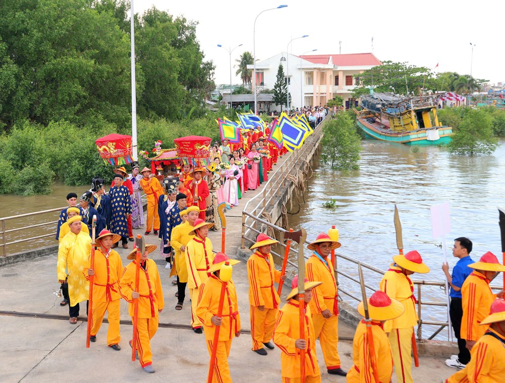 Cần Thơ tưng bừng Lễ hội Nghinh Ông 2026 của ngư dân vùng biển Trần Đề - ảnh 12