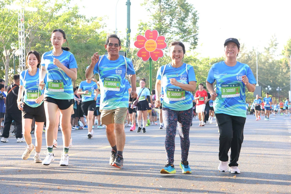 Khoảng 10.000 vận động viên tham gia VnExpress Marathon Cần Thơ 2026 - ảnh 6