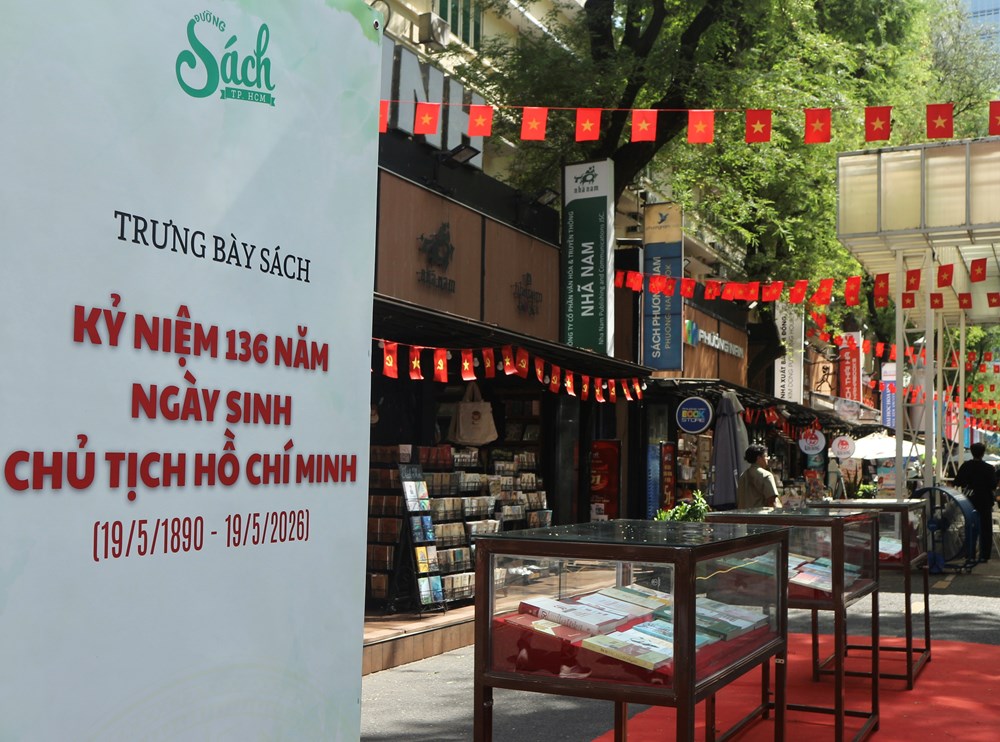 Đường Sách TP.HCM tổ chức nhiều hoạt động ý nghĩa kỉ niệm ngày sinh của Bác - ảnh 1