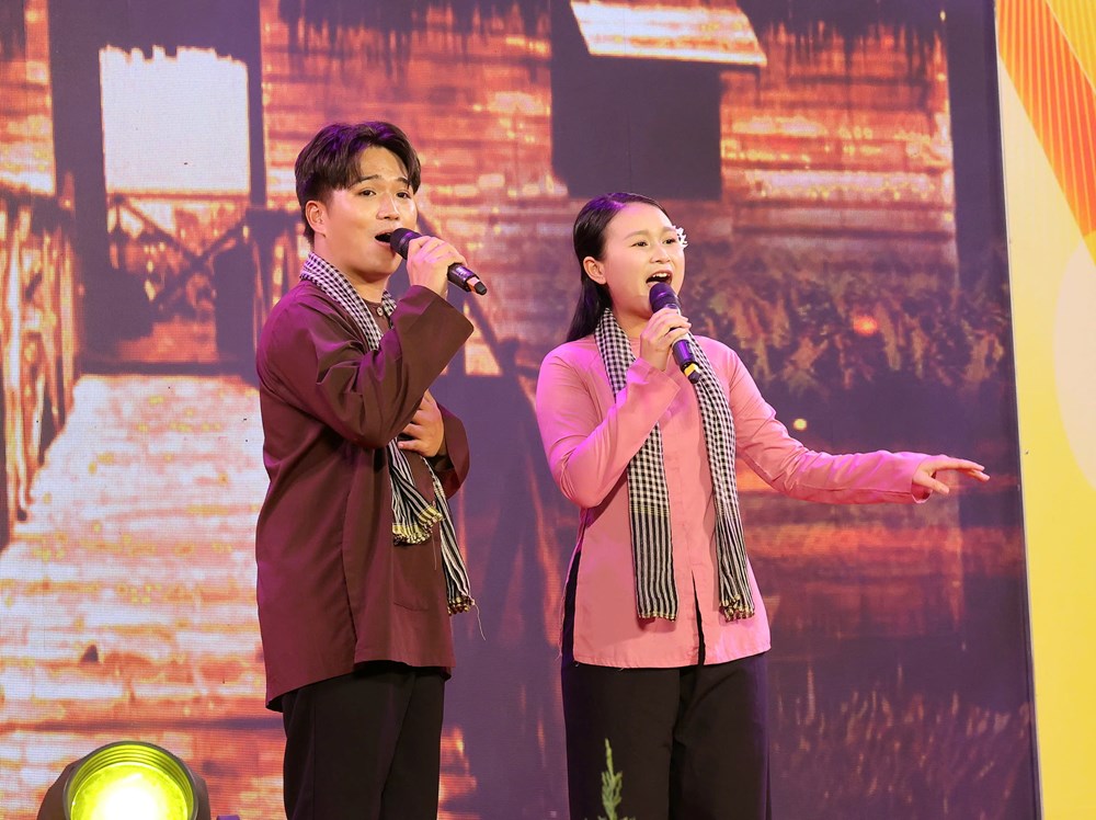 Lan tỏa tình yêu dân ca giữa đời sống hôm nay - ảnh 4