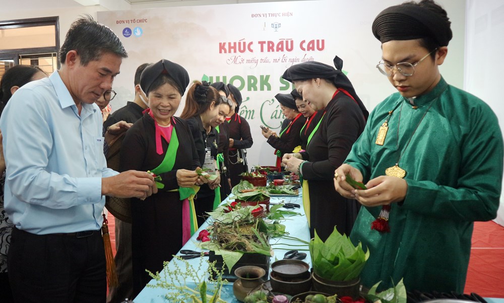“Khúc trầu cau” đưa văn hóa truyền thống đến gần sinh viên - ảnh 5