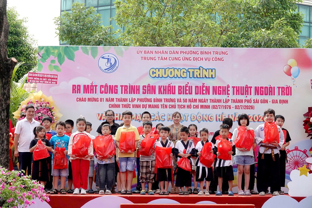 Ra mắt công trình sân khấu biểu diễn nghệ thuật ngoài trời - ảnh 6