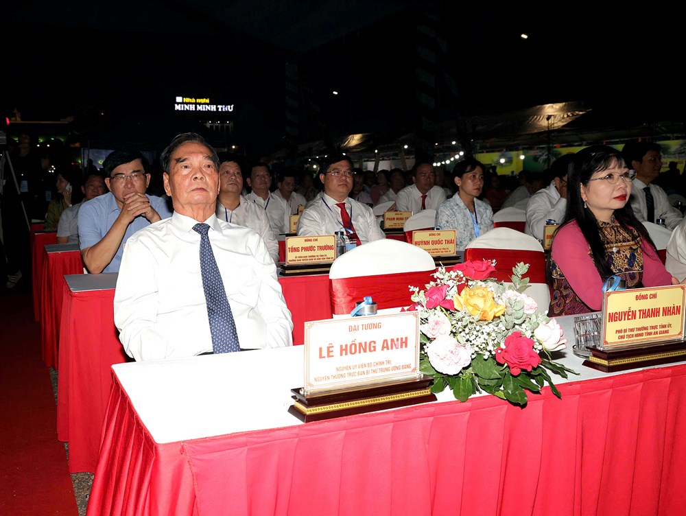 Khai hội Lễ hội Vía Bà Chúa Xứ Núi Sam năm 2026 - ảnh 2