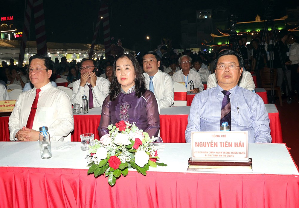 Khai hội Lễ hội Vía Bà Chúa Xứ Núi Sam năm 2026 - ảnh 3