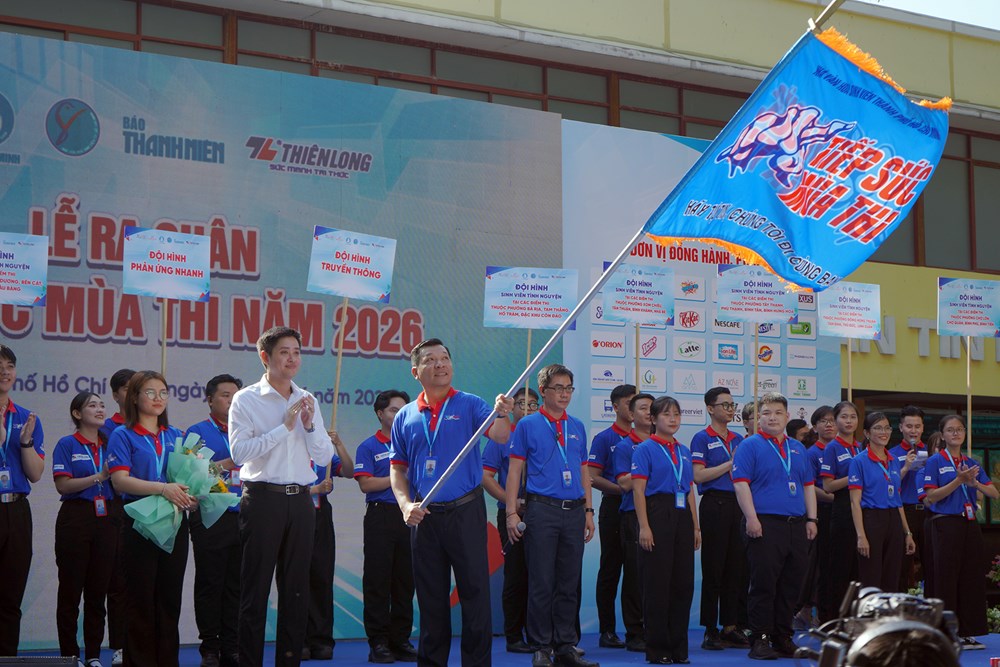 TP.HCM: Hơn 6.000 sinh viên tình nguyện đồng hành cùng sĩ tử - ảnh 1