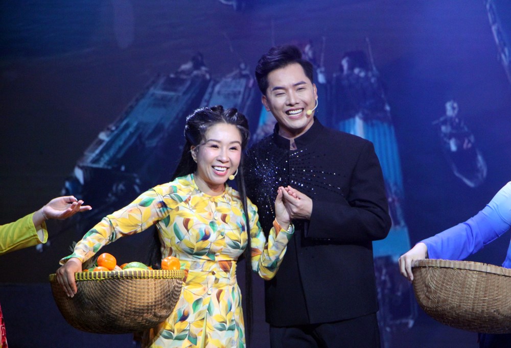Lê Hậu thực hiện liveshow kỷ niệm 14 năm gắn bó với nghệ thuật - ảnh 10