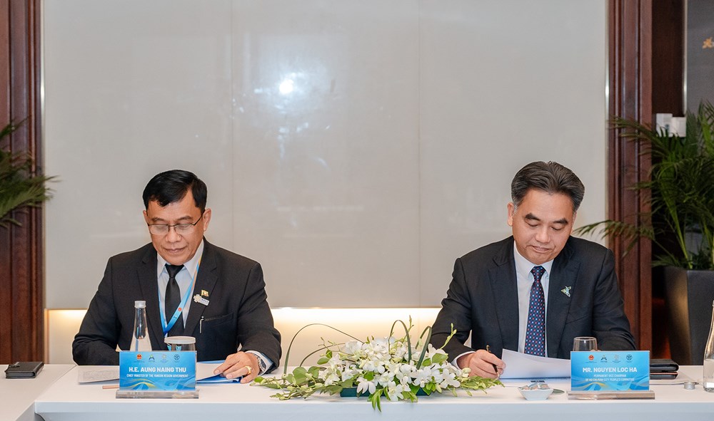 Lãnh đạo TP.HCM tham dự AFF 2026, thúc đẩy hợp tác địa phương trong khu vực - ảnh 2