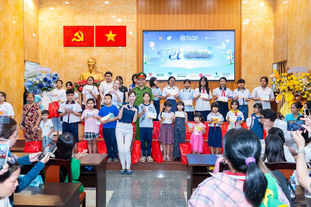 Hoa hậu Lê Nguyễn Bảo Ngọc nhận học bổng thạc sĩ tại Mỹ - ảnh 1