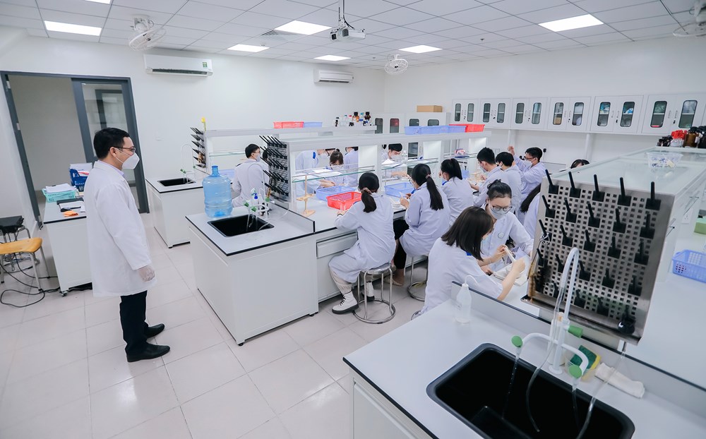 Giáo dục đại học trước yêu cầu mới của kỷ nguyên AI - ảnh 5