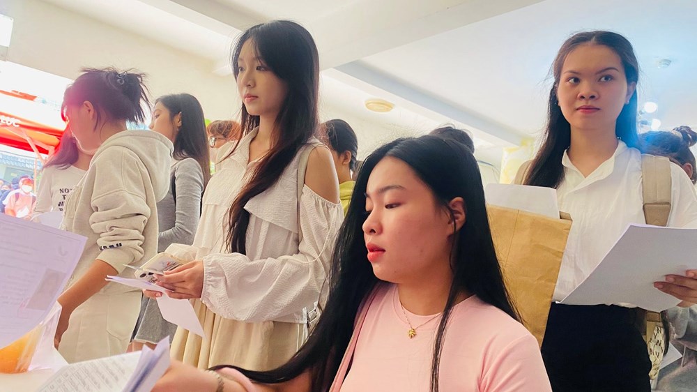 Hơn 700 thí sinh thi năng khiếu vào Trường ĐH Sân khấu - Điện ảnh TP.HCM - ảnh 7