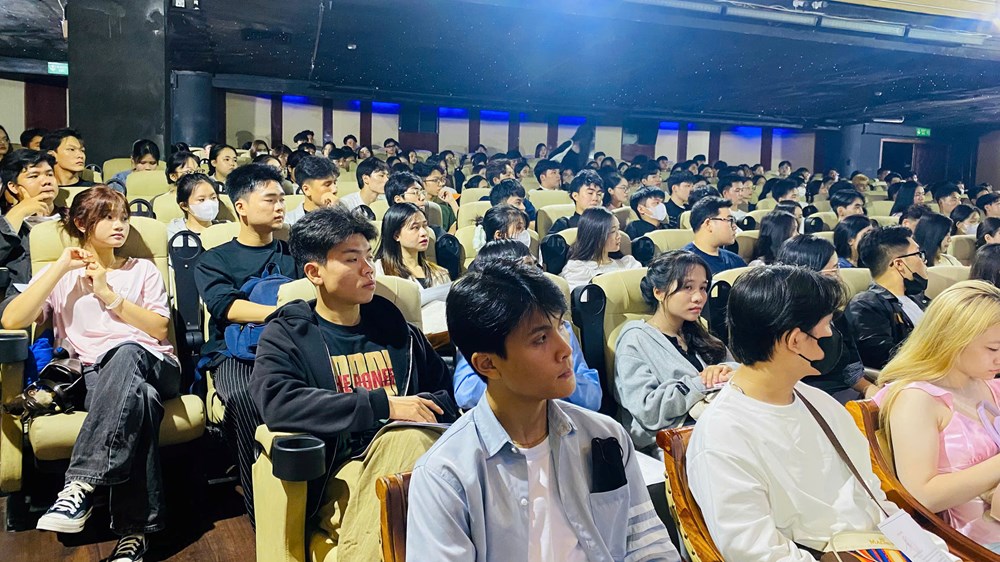 Hơn 700 thí sinh thi năng khiếu vào Trường ĐH Sân khấu - Điện ảnh TP.HCM - ảnh 6