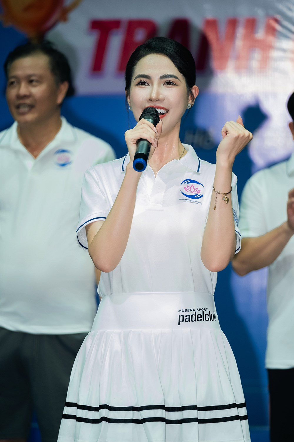 Hoa hậu Phan Thị Mơ chung tay gây quỹ xây nhà tình thương - ảnh 1