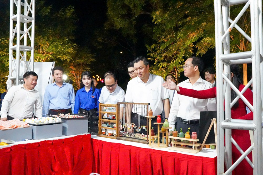 Phát động Hội sách Thiếu nhi tại khu chung cư - ảnh 6