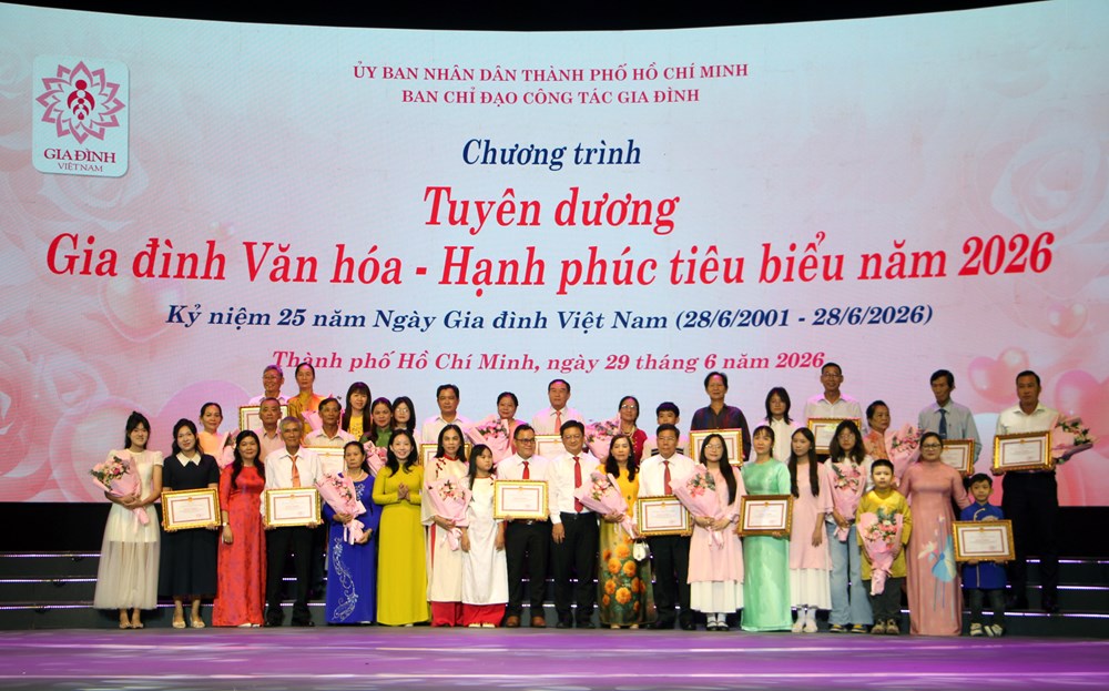 TP.HCM tuyên dương 104 gia đình Văn hóa - Hạnh phúc tiêu biểu năm 2026 - ảnh 5