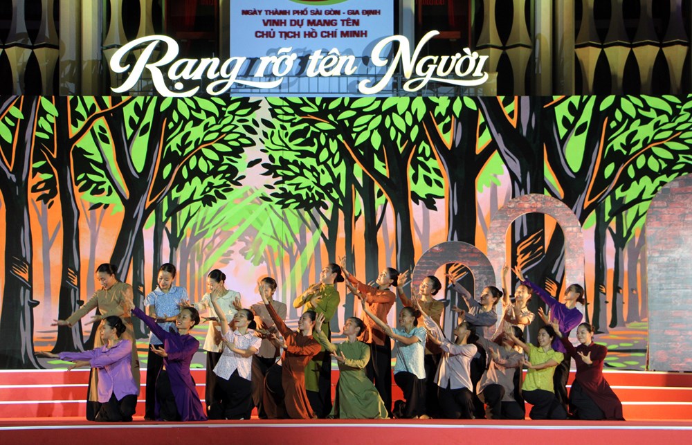 Tối nay 2.7, chương trình nghệ thuật - chính luận “Rạng rỡ tên Người” kết nối với nhiều điểm cầu - ảnh 3