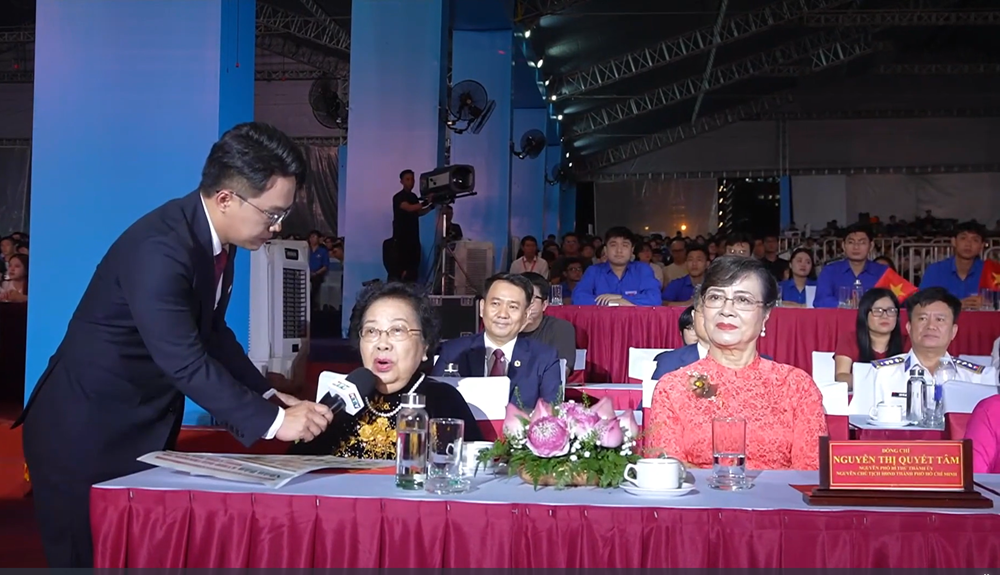 Đại biểu Quốc hội xúc động nhớ về thời khắc Quốc hội quyết nghị đặt tên Thành phố Hồ Chí Minh - ảnh 1