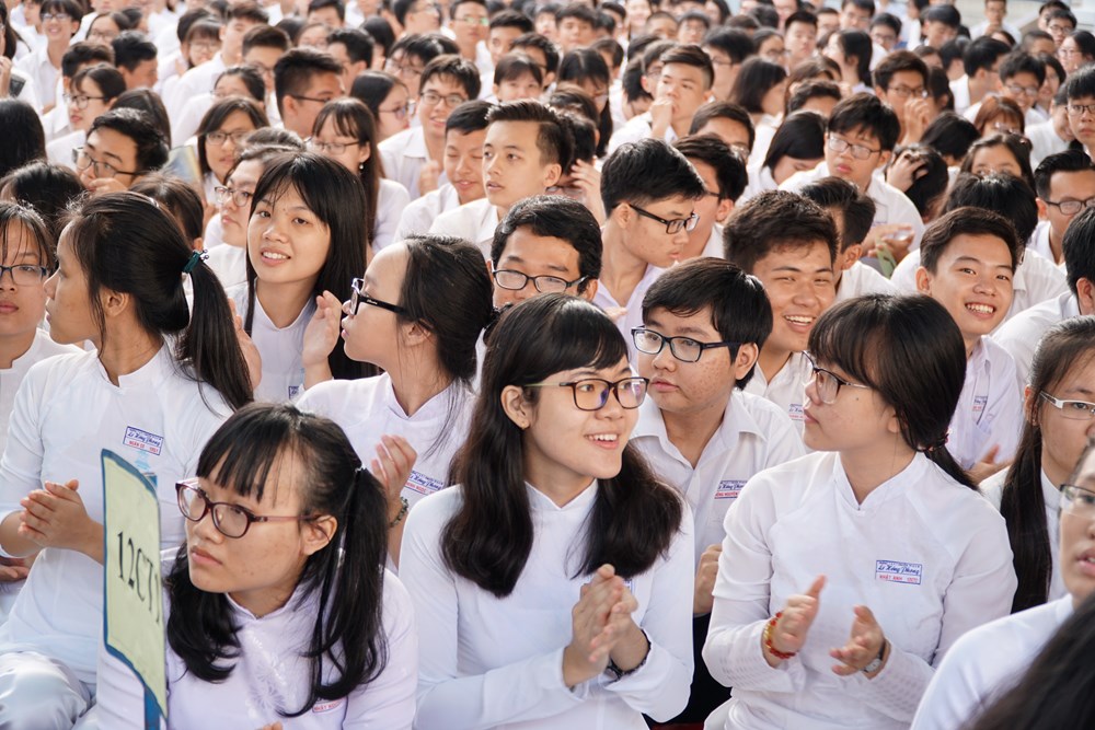 Sắp xếp mạng lưới trường công, giảm khoảng 30% đầu mối - ảnh 1