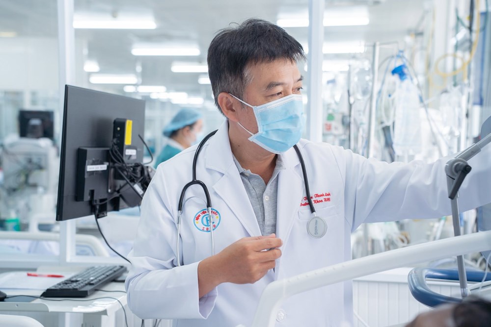 Chuyển ca nặng nhất vụ lật ca nô Phú Quốc đến Bệnh viện Chợ Rẫy - ảnh 5