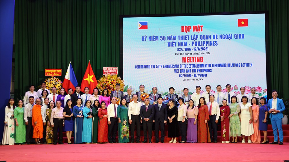 Cần Thơ tổ chức kỷ niệm 50 năm thiết lập quan hệ ngoại giao Việt Nam - Philippines - ảnh 1