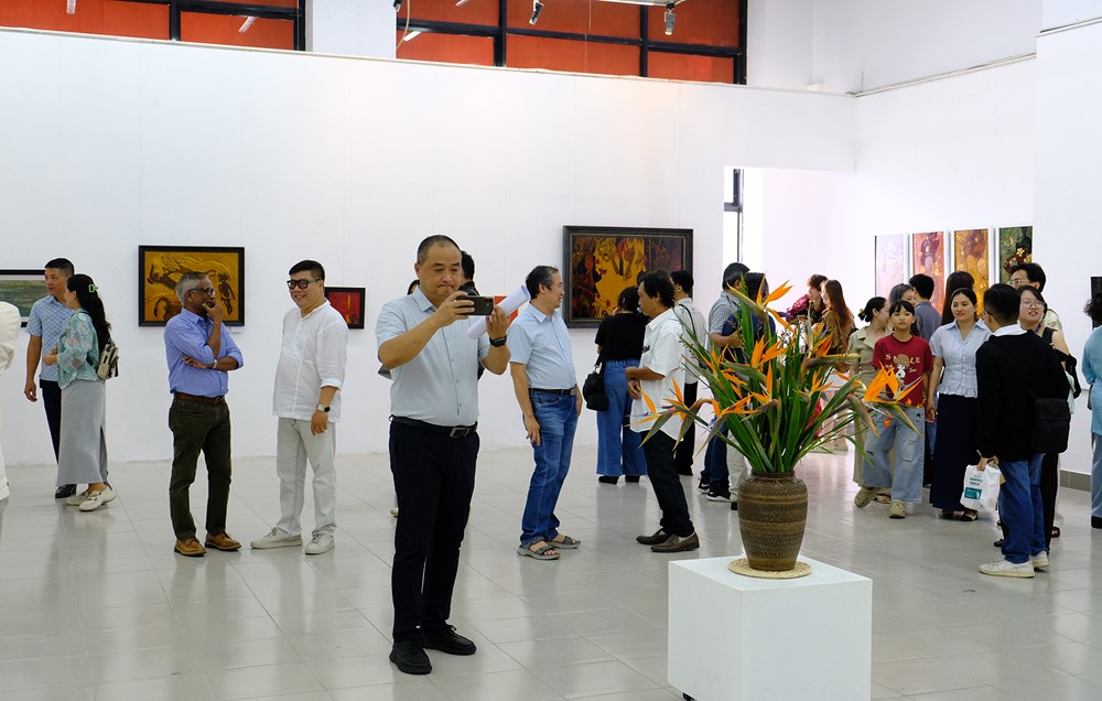 Triển lãm nghệ thuật sơn mài quốc tế thúc đẩy giao lưu Việt Nam - Trung Quốc - ảnh 4