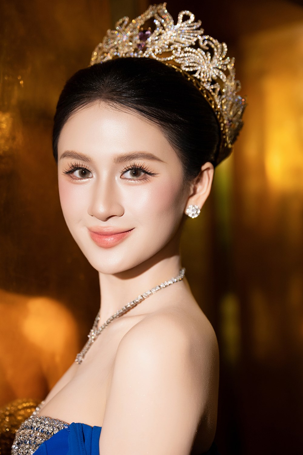 Á hậu Trần Thụy Thúy Tiên nói về tiêu chí của một hoa hậu thời nay - ảnh 2