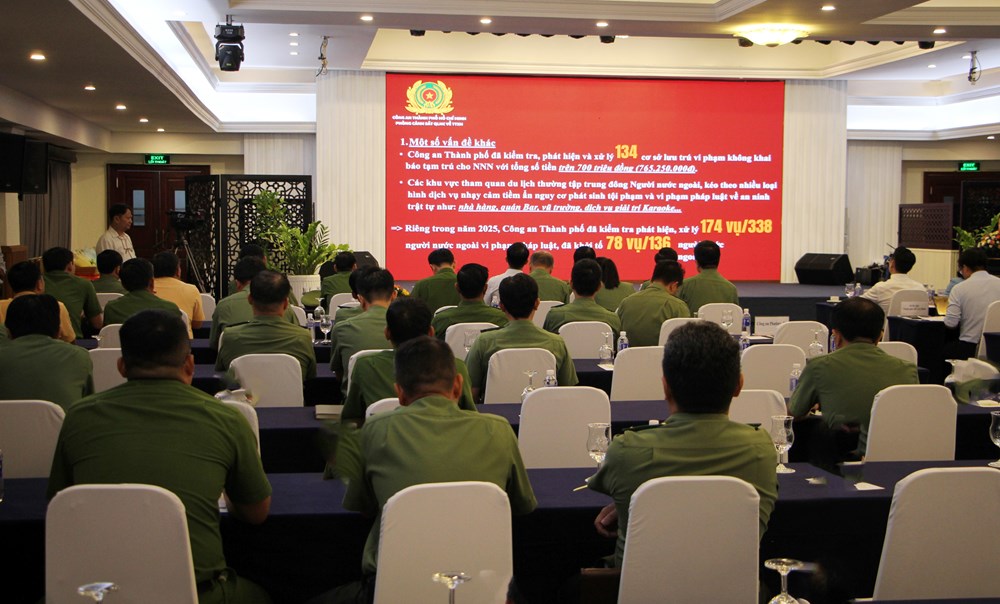 TP.HCM tăng cường bảo vệ an ninh, nâng cao chất lượng quản lý du lịch - ảnh 1