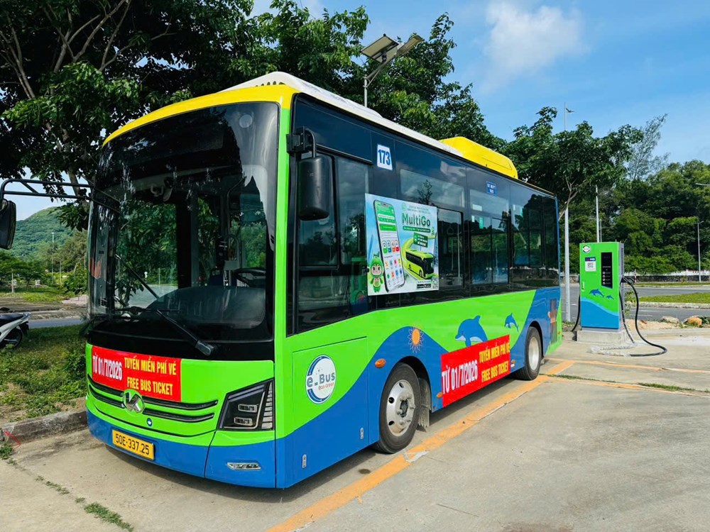 Sau hơn một tháng miễn vé, xe buýt TP.HCM phục vụ bao nhiêu lượt khách? - ảnh 2