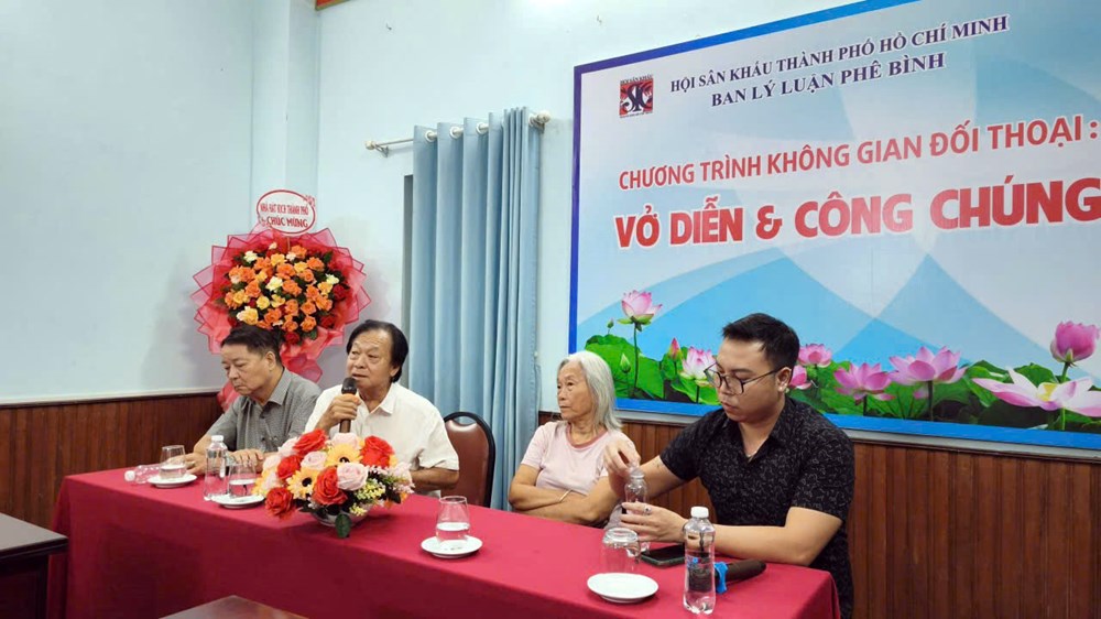 Đối thoại về vở diễn “Thanh gươm và bà mẹ” - ảnh 2