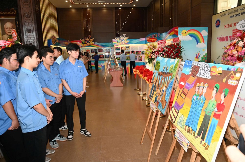 Bảo tàng Tôn Đức Thắng kỷ niệm 138 năm ngày sinh Bác Tôn - ảnh 8