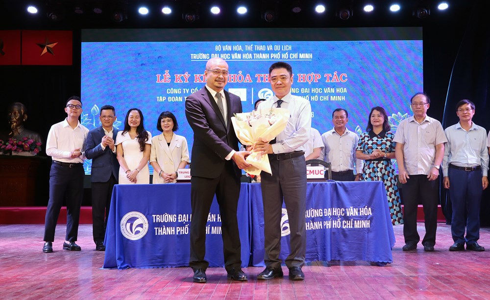 Trường ĐH Văn hóa TP.HCM và Trung Nguyên Legend hợp tác phát triển di sản cà phê - ảnh 2