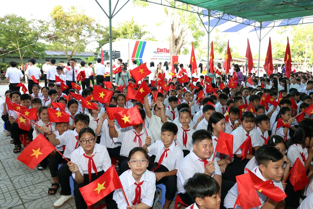 Cần Thơ bước vào năm học mới với hơn 400 cơ sở giáo dục sau sắp xếp - ảnh 3