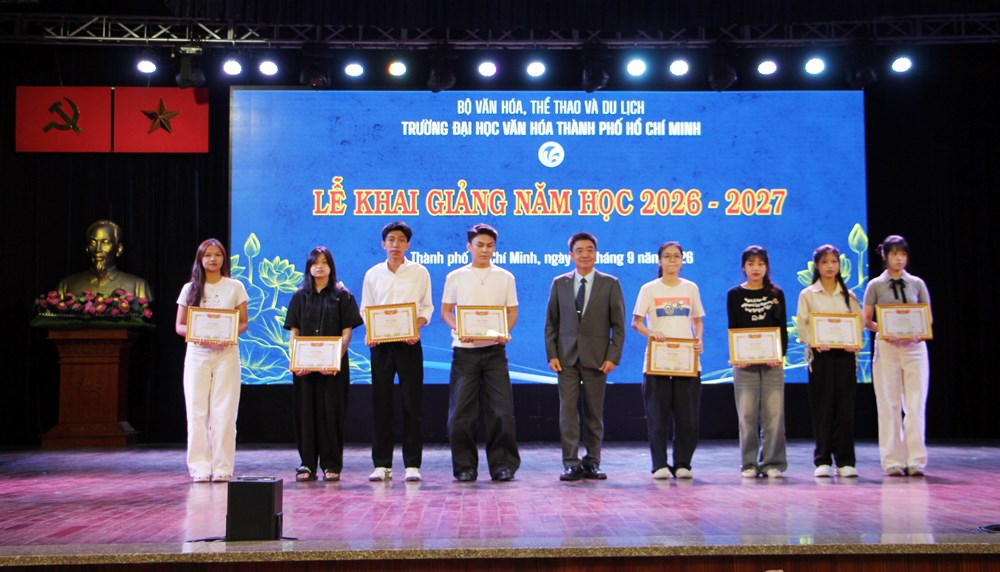 1.446 tân sinh viên chính thức gia nhập Trường Đại học Văn hóa TP.HCM - ảnh 3