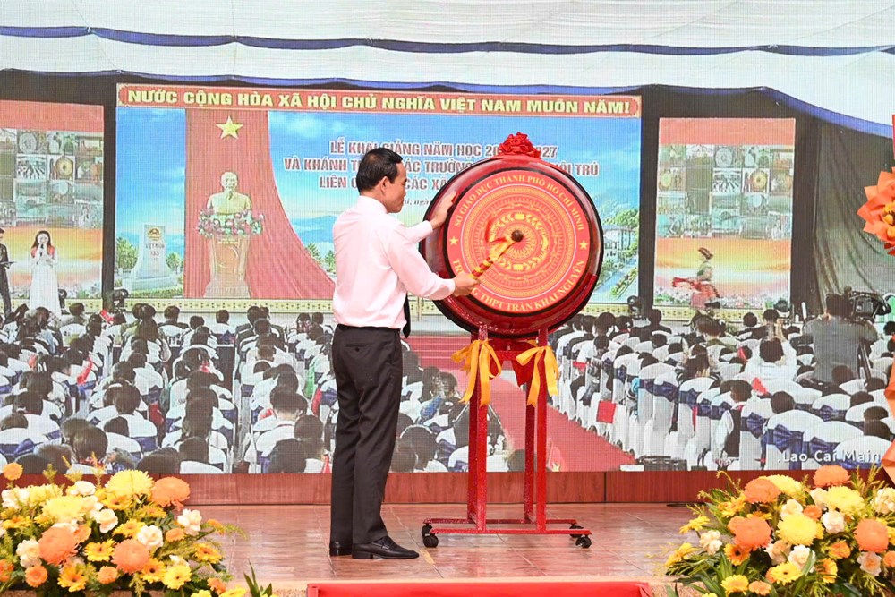 Hơn 2,6 triệu học sinh TP.HCM bước vào năm học mới - ảnh 4