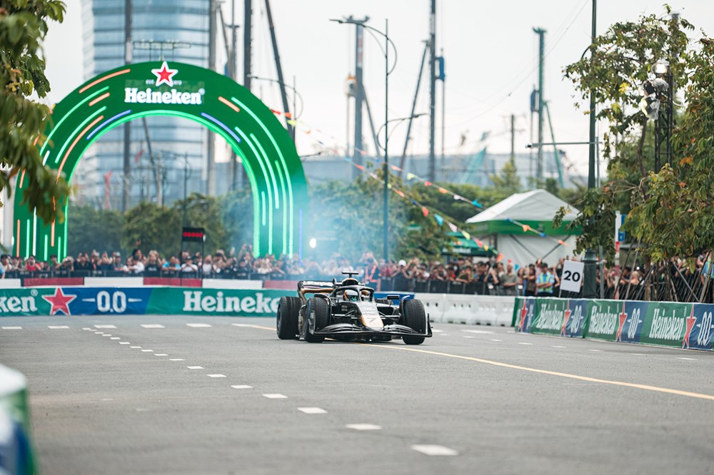 Hàng ngàn người hâm mộ hội tụ tại “The World Of Heineken®”, biến hành trình “Từ Fan Thành Bạn” thành hàng trăm ngàn kết nối - ảnh 8