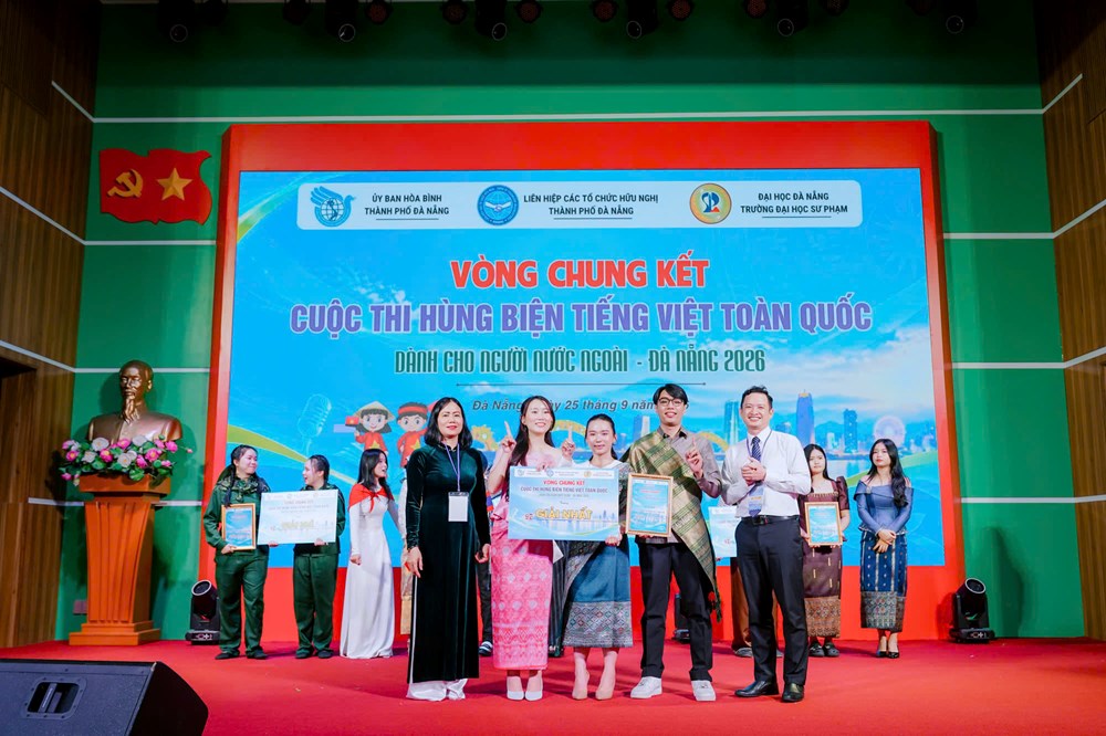 Sinh viên Lào, Campuchia kể chuyện Mê Kông bằng tiếng Việt - ảnh 3