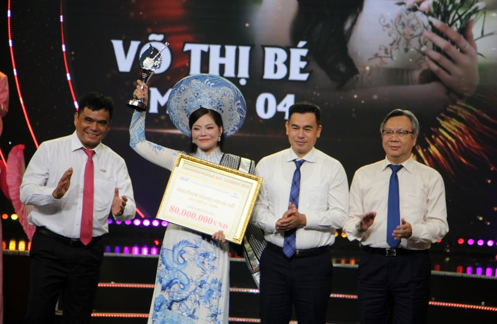 Huỳnh Kim Tho đoạt Chuông vàng vọng cổ 2026 - ảnh 8