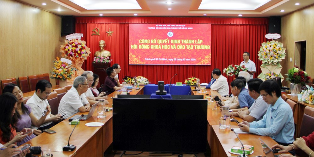 Trường ĐH Văn hóa TP.HCM ra mắt Hội đồng Khoa học và Đào tạo nhiệm kỳ mới - ảnh 1