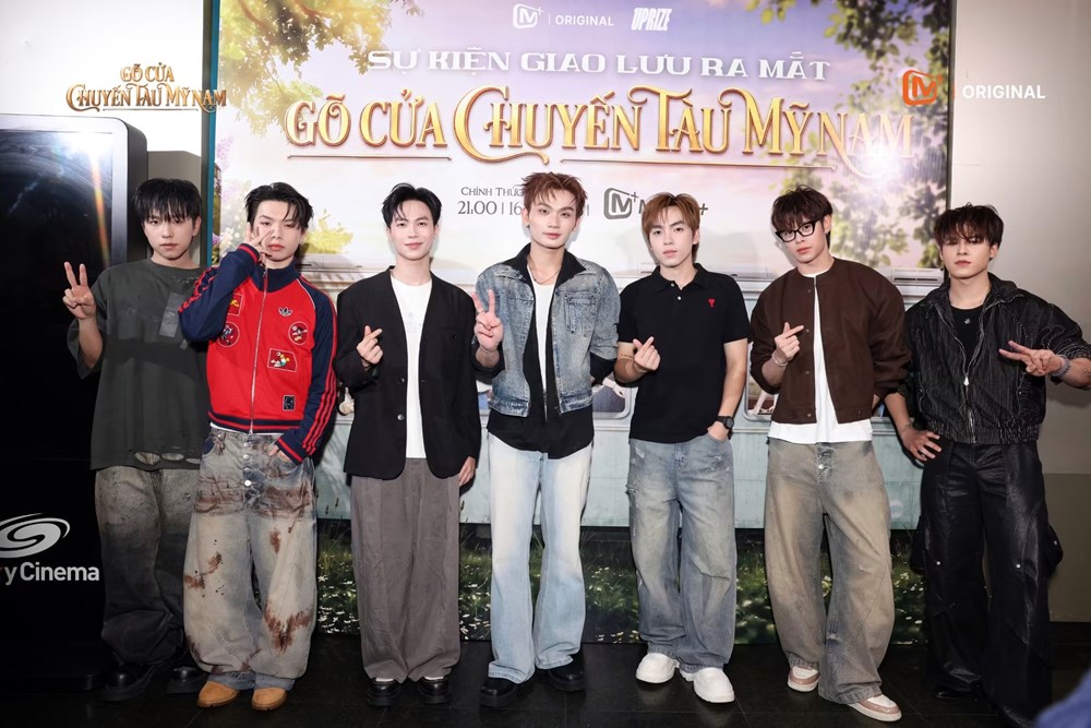 “Gõ cửa chuyến tàu mỹ nam”: Khán giả trực tiếp tham gia câu chuyện - ảnh 3