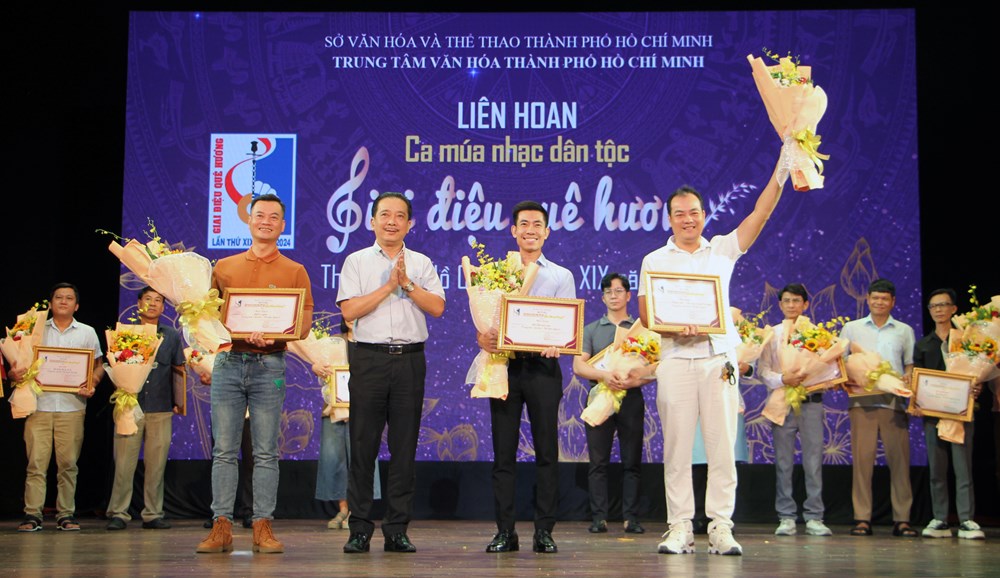 TP.HCM quy định mức thưởng giải văn hóa, nghệ thuật quần chúng ra sao? - ảnh 2