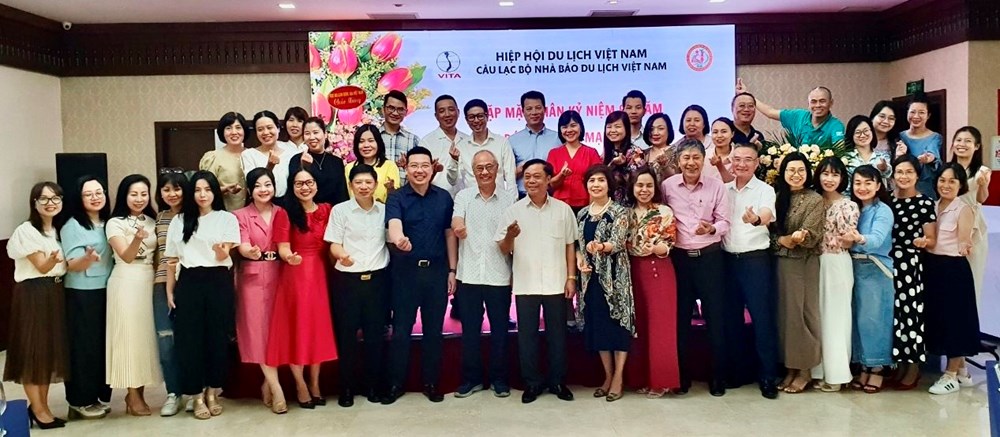 Gặp mặt các nhà báo nhân kỷ niệm 99 năm Ngày Báo chí Cách mạng Việt Nam - ảnh 3