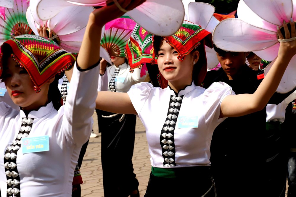 Vang mãi “Mộc Châu - Tiếng gọi mùa yêu” - ảnh 2
