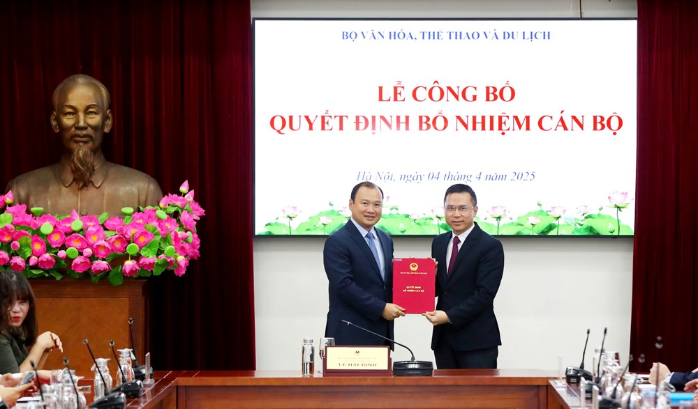 Bộ VHTTDL trao quyết định điều động, bổ nhiệm cán bộ của 8 đơn vị trực thuộc - ảnh 6