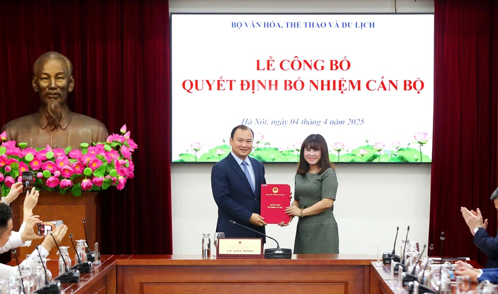 Bộ VHTTDL trao quyết định điều động, bổ nhiệm cán bộ của 8 đơn vị trực thuộc - ảnh 3