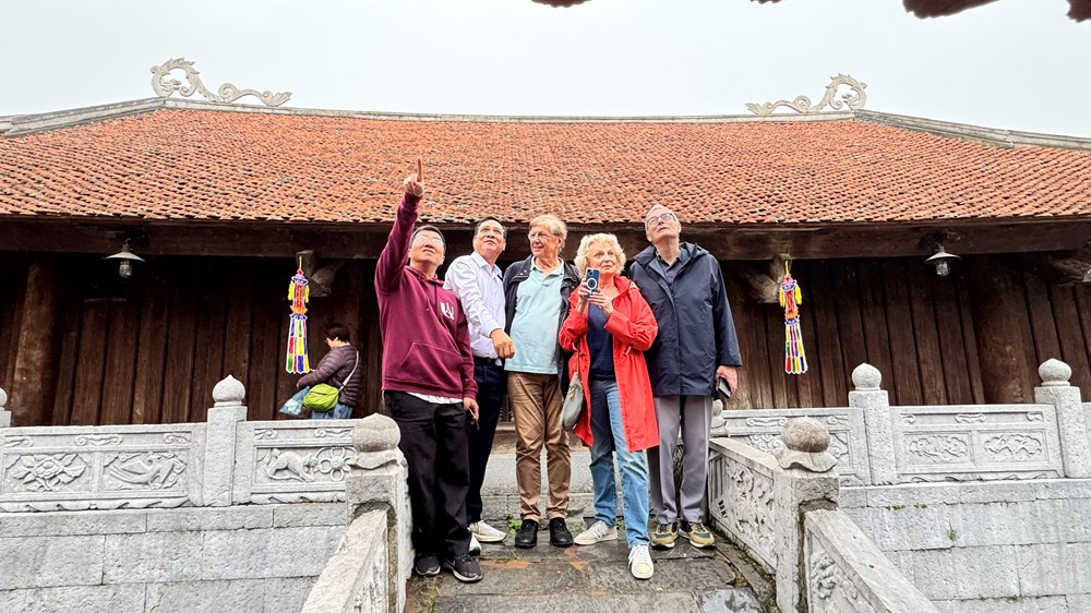 Tour 0 đồng chưa hạ nhiệt, đón đầu dòng khách mới - ảnh 5