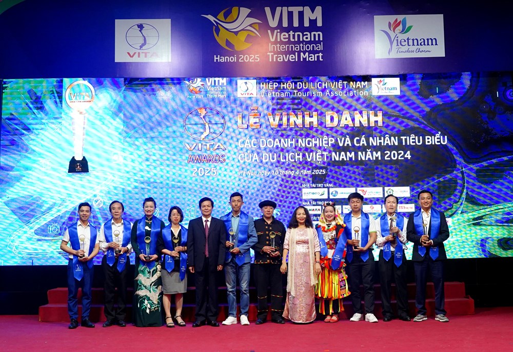 224 cá nhân, doanh nghiệp du lịch tiêu biểu được vinh danh - ảnh 6