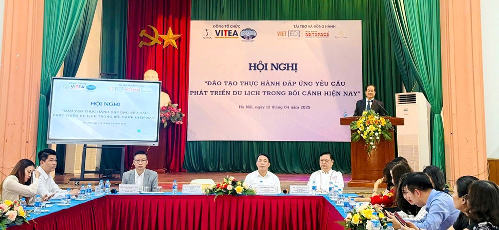 Đào tạo du lịch cần chú trọng thực hành để bắt kịp yêu cầu phát triển - ảnh 1