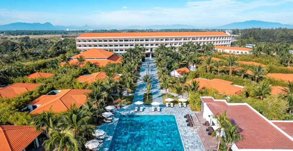 TripAdvisor công bố 10 khách sạn tốt nhất thế giới, khách sạn của Việt Nam đứng thứ 2 - ảnh 1